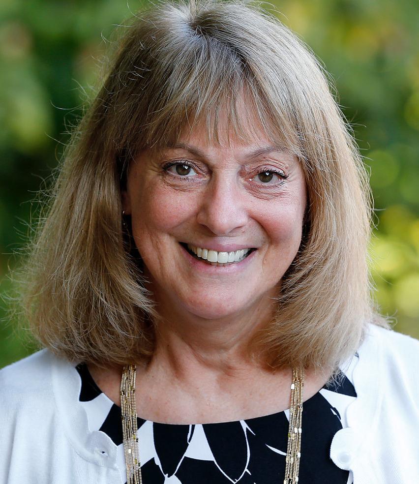 Roxann Robinson
